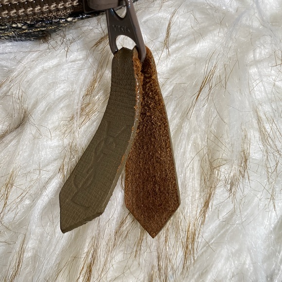 Yves Saint Laurent Giraffe print clutch pouch toiletry bag - Picture 5 of 10